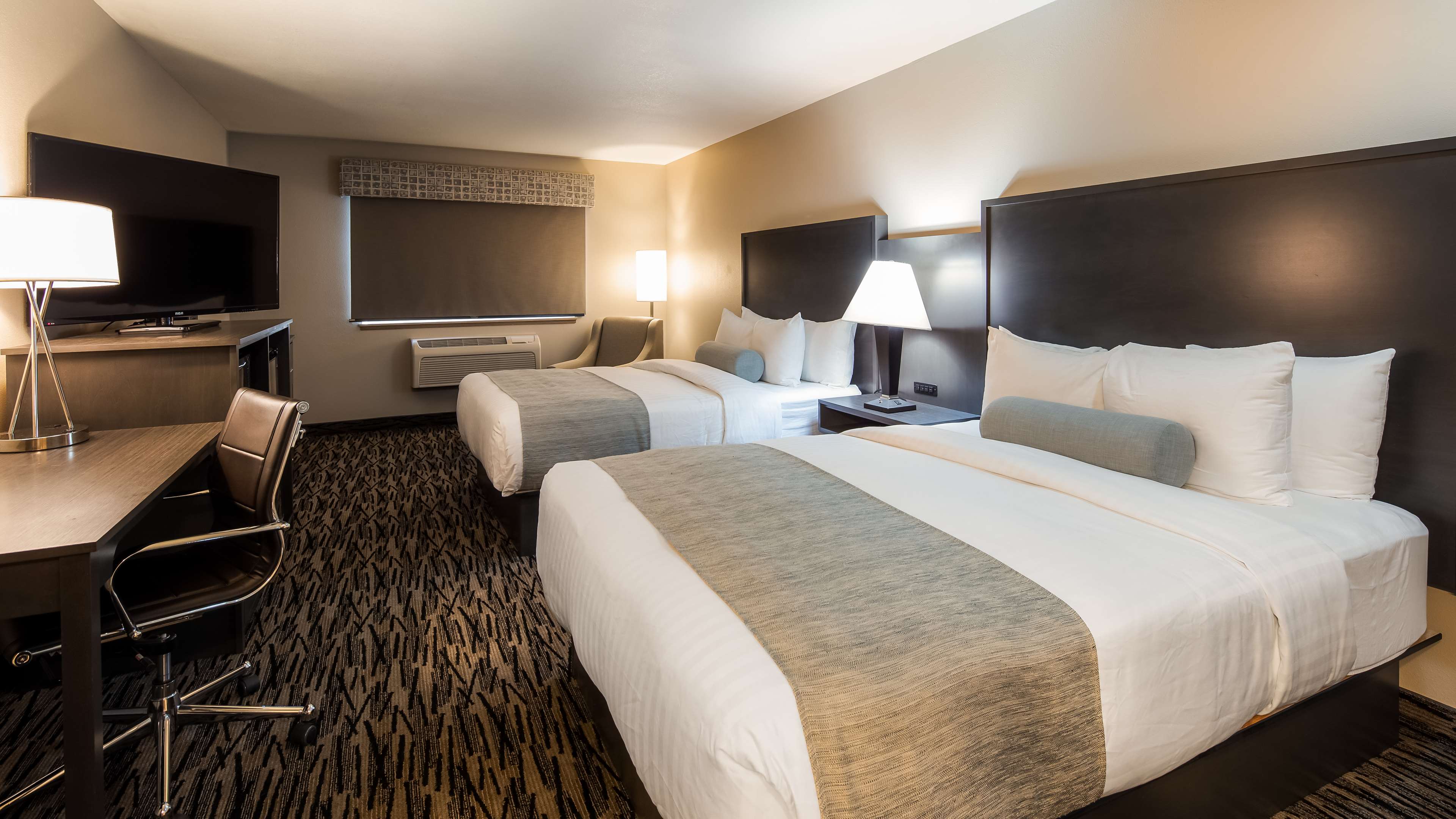 Best Western Sawtooth Inn & Suites