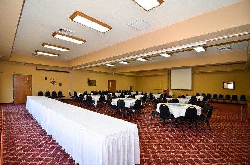 Best Western Sawtooth Inn & Suites