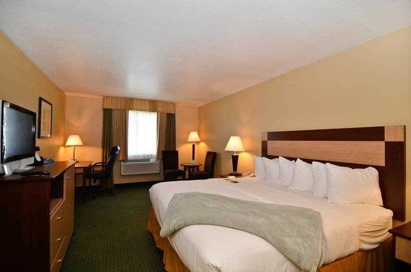 Best Western Sawtooth Inn & Suites