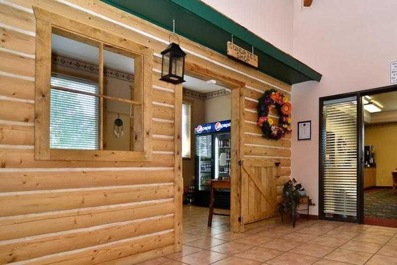 Best Western Sawtooth Inn & Suites