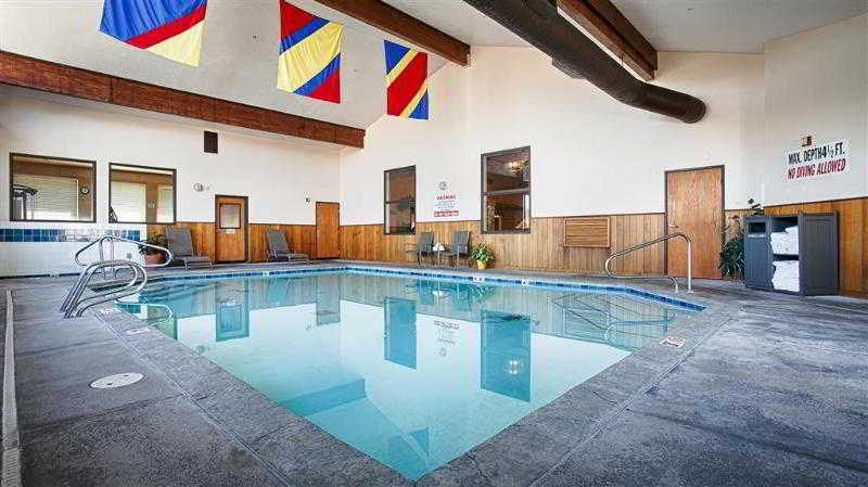 Best Western Sawtooth Inn & Suites