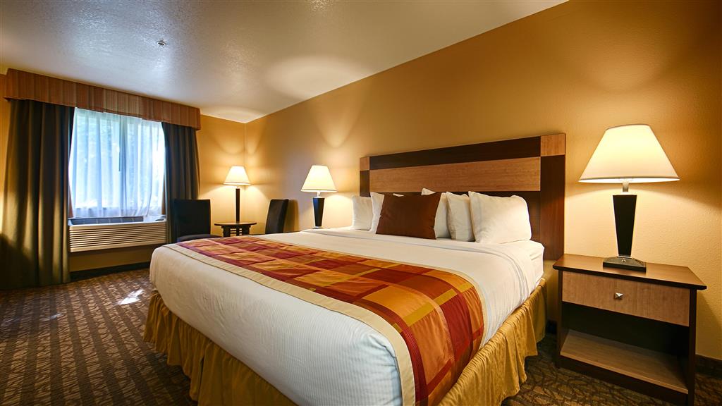 Best Western Sawtooth Inn & Suites