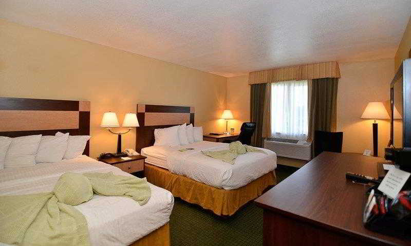 Best Western Sawtooth Inn & Suites