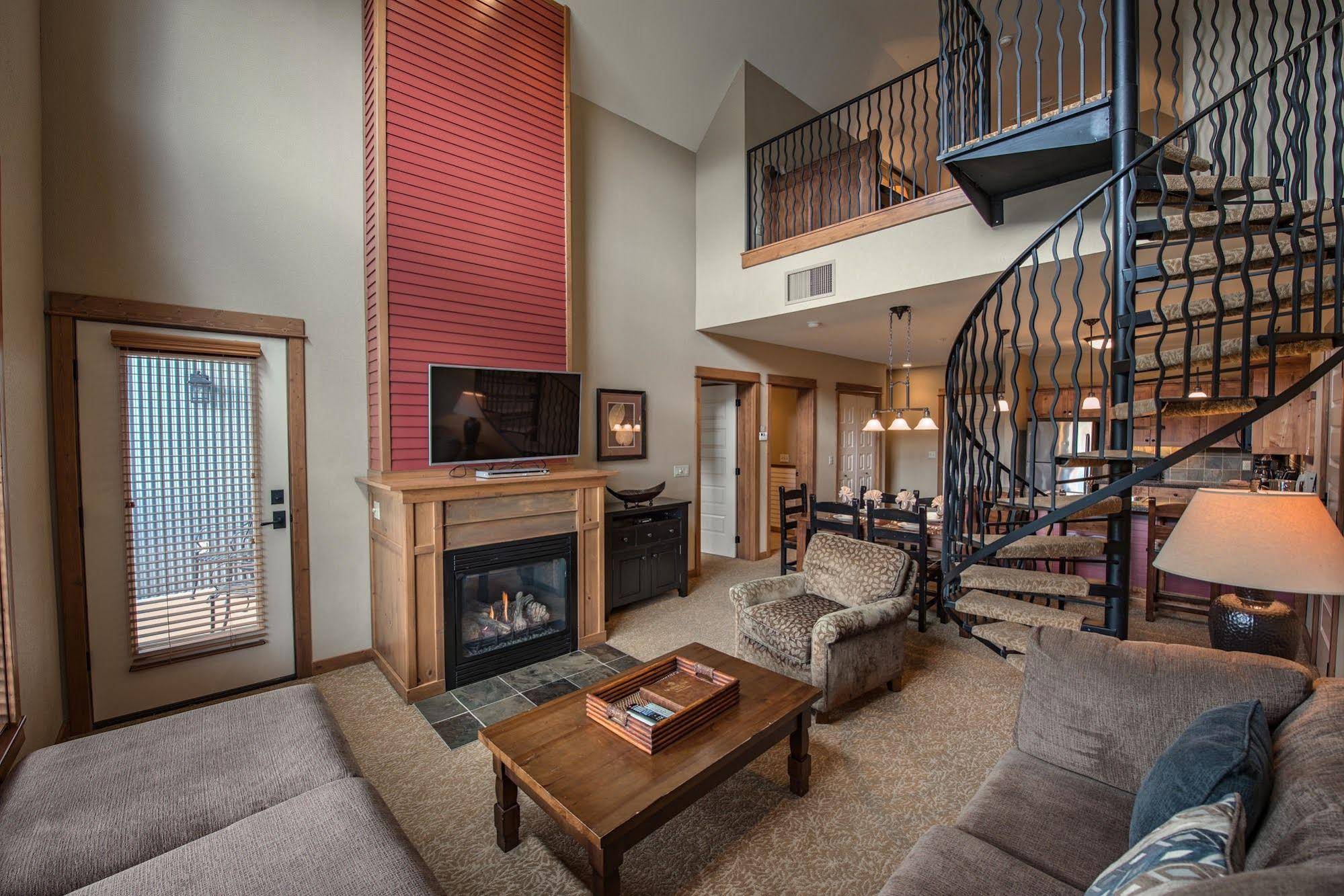 Silver Mountain Resort Lodging - Morning Star Lodge