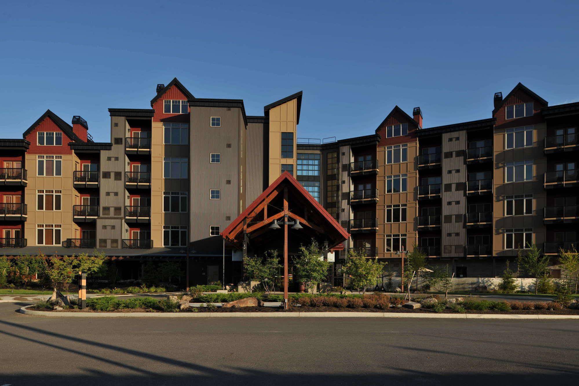 Silver Mountain Resort Lodging - Morning Star Lodge