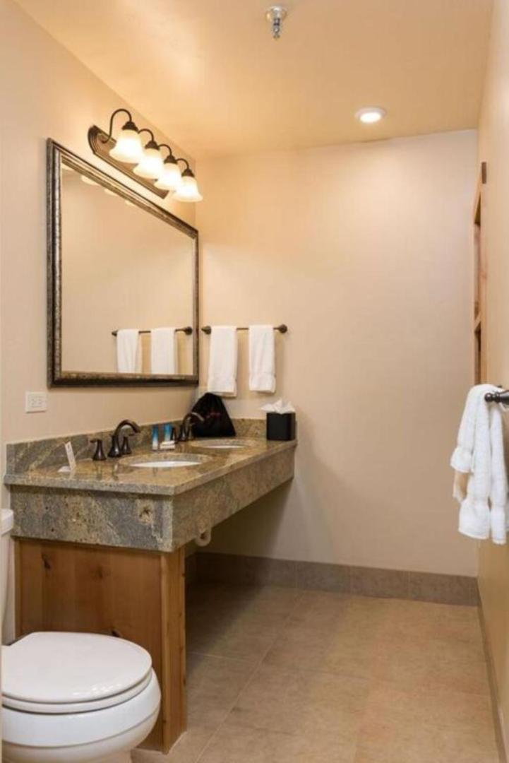 Best Western Tyrolean Lodge