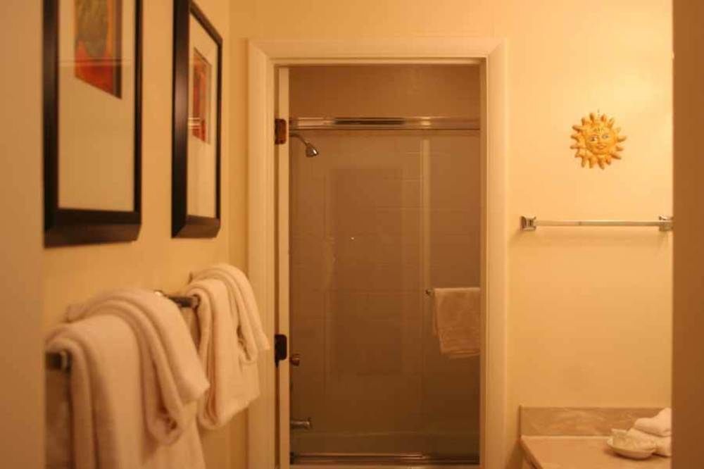 Christophe Condominiums