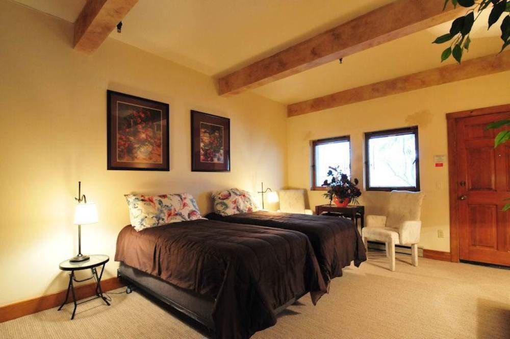 Christophe Condominiums