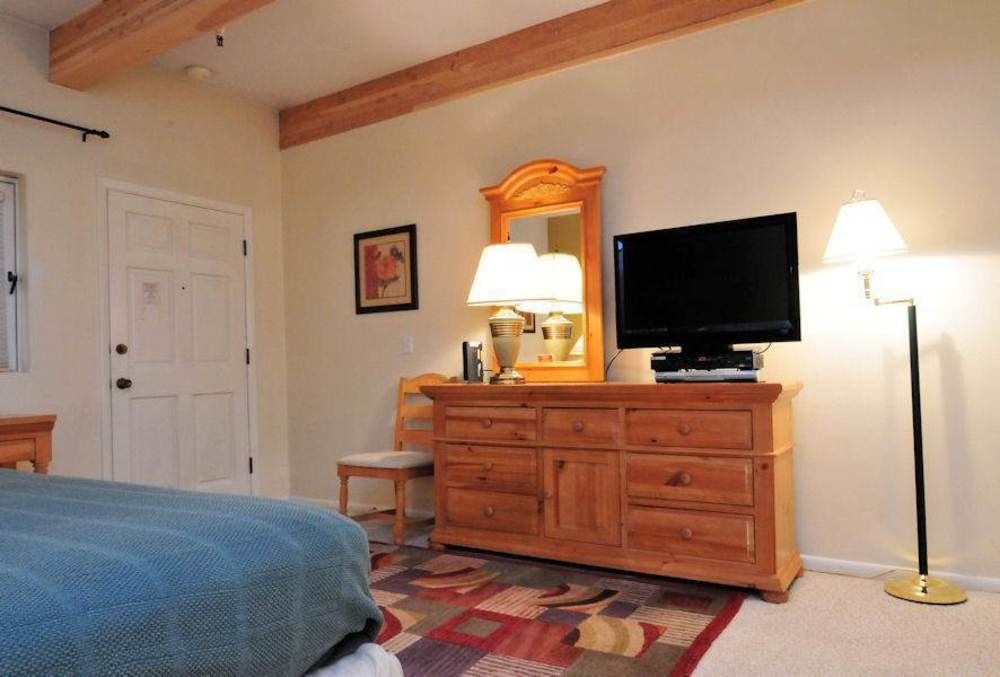 Christophe Condominiums