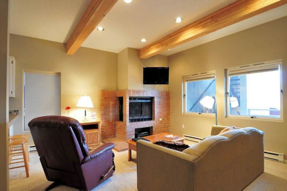 Christophe Condominiums