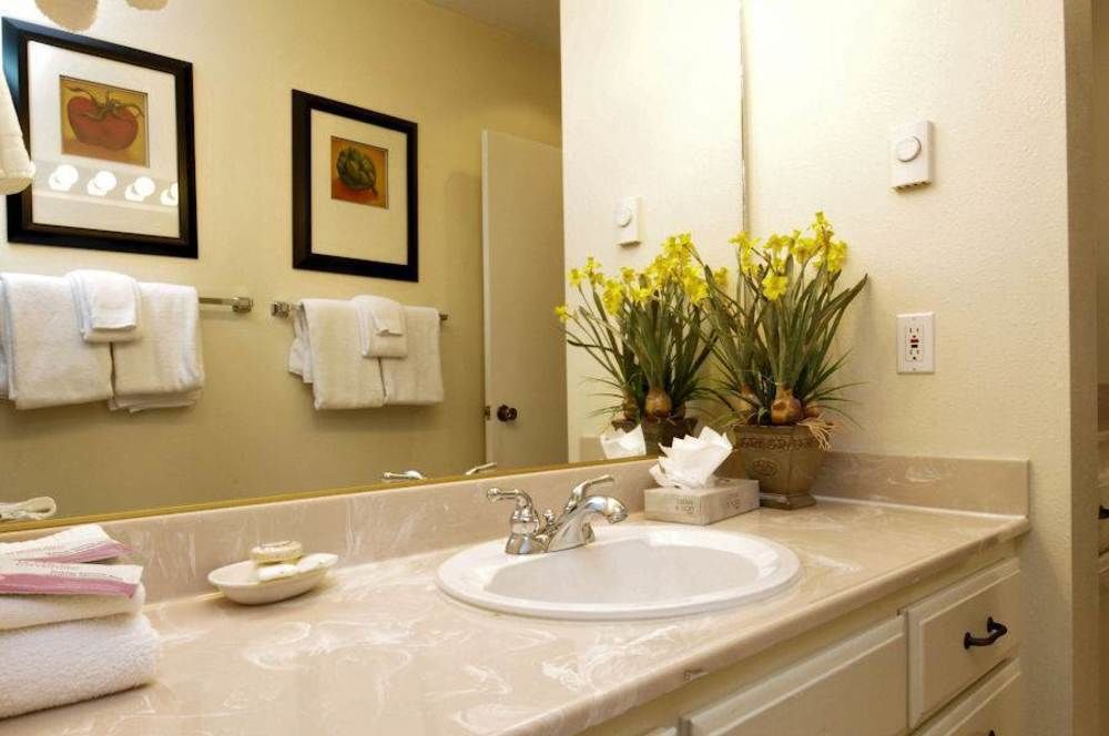 Christophe Condominiums