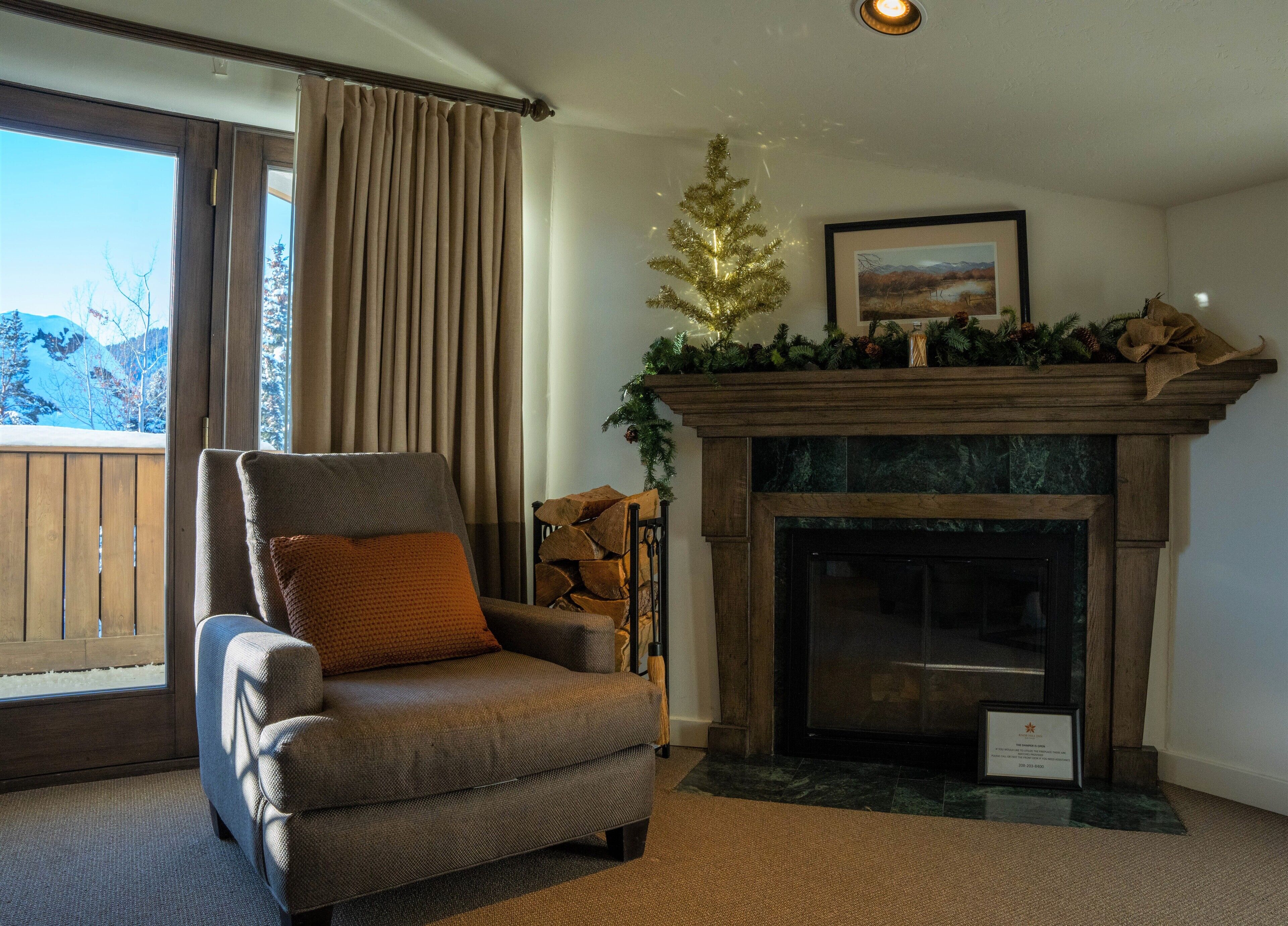 Knob Hill Inn