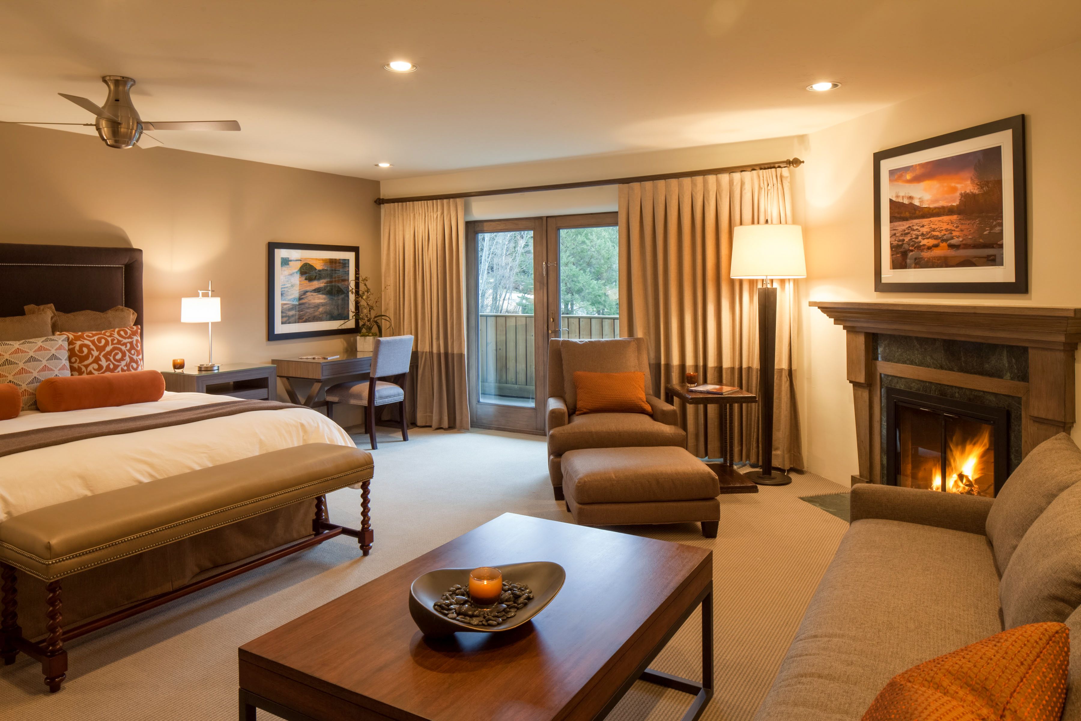 Knob Hill Inn
