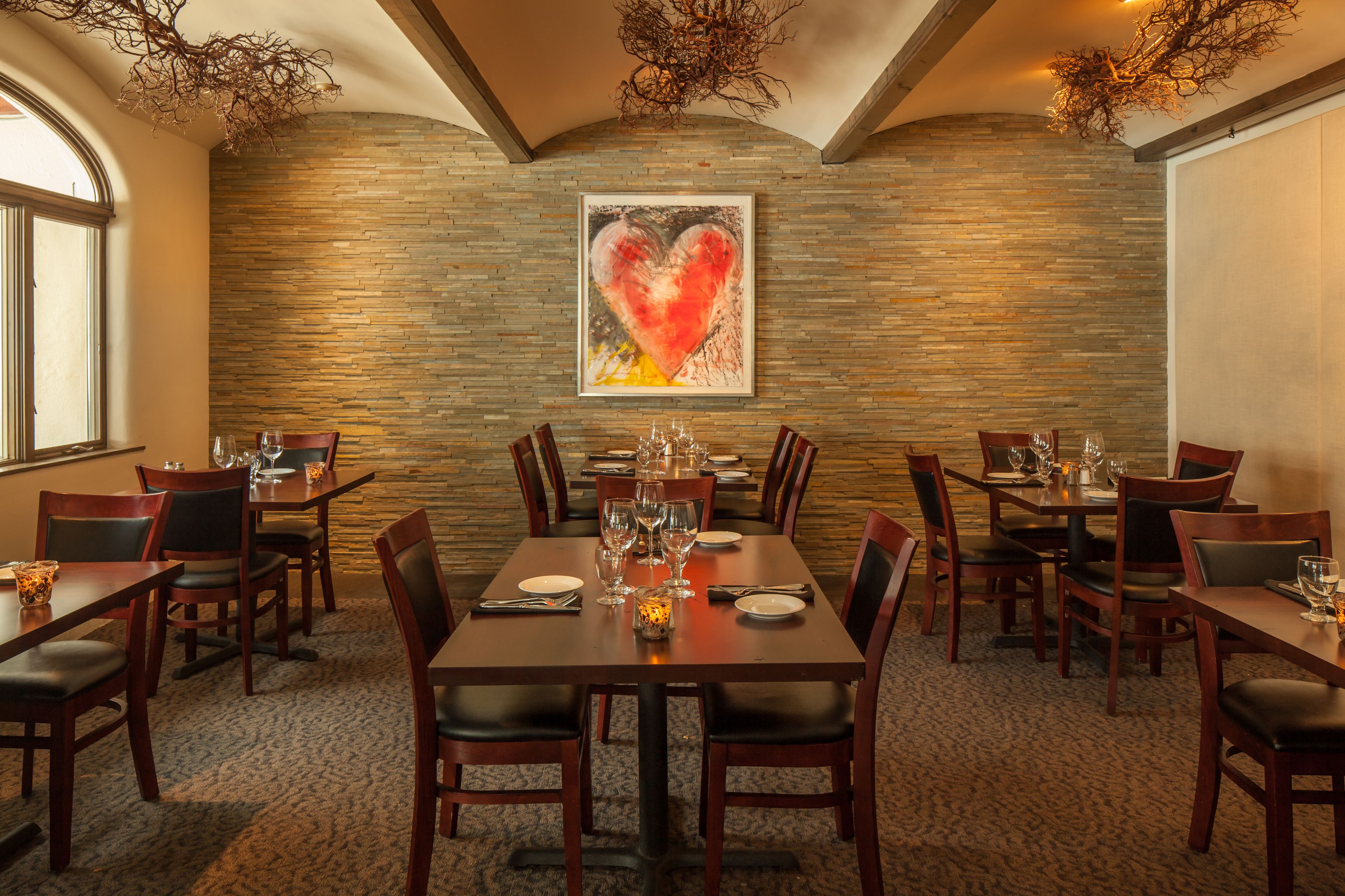 Knob Hill Inn