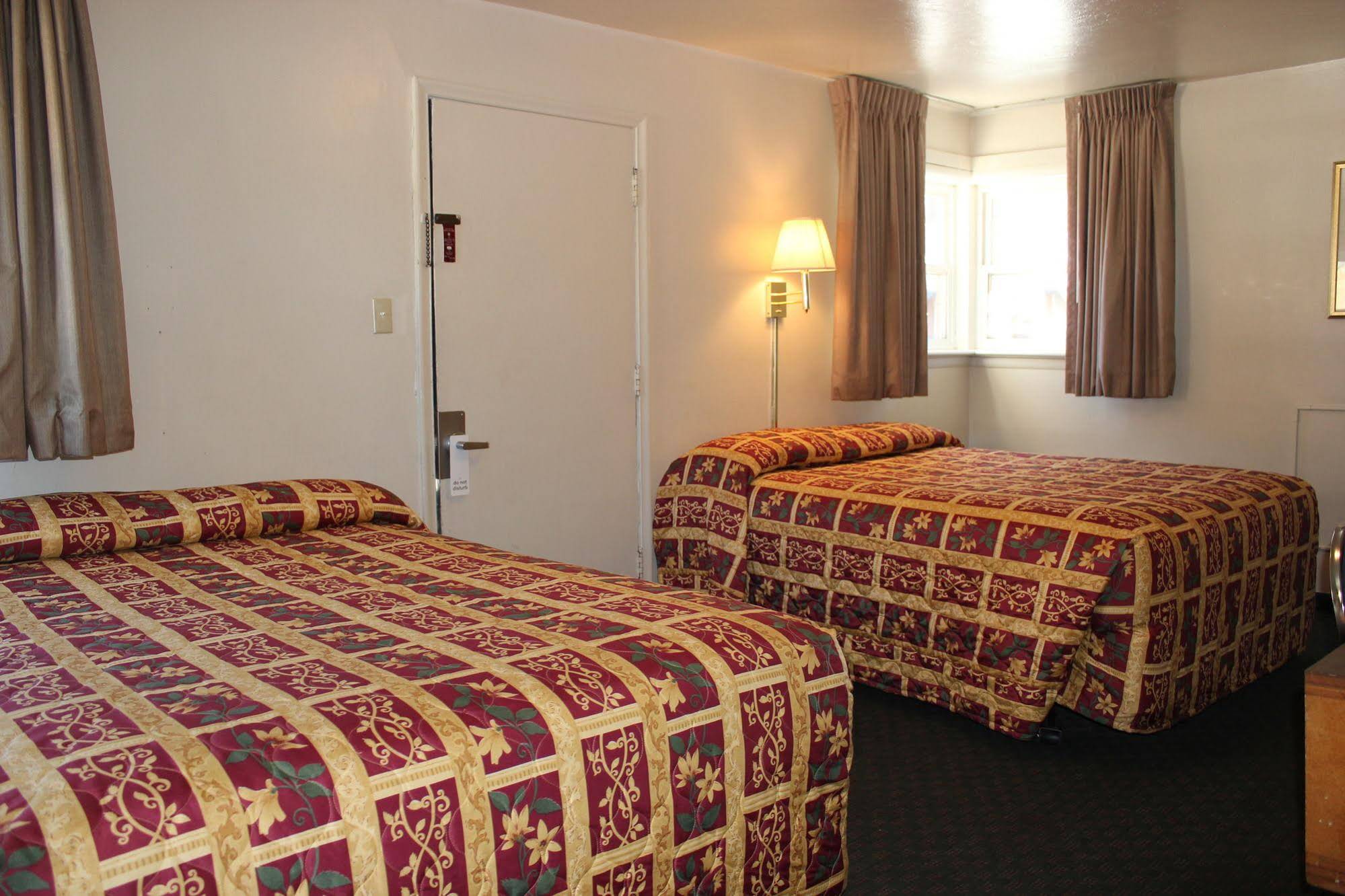 Lava Spa Motel & RV Park