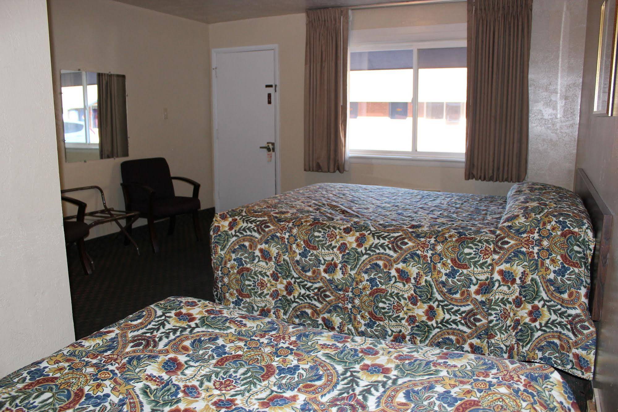 Lava Spa Motel & RV Park