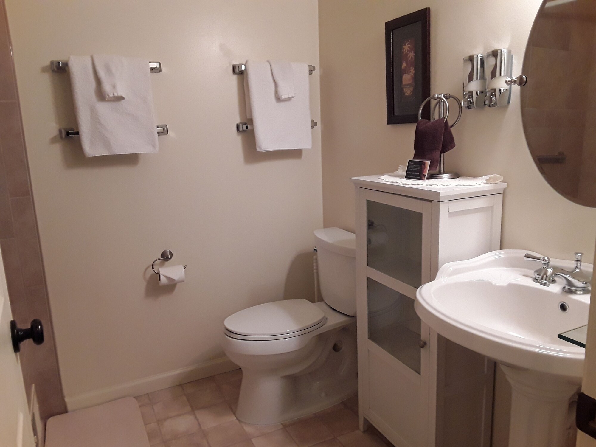 Lions Gate Manor