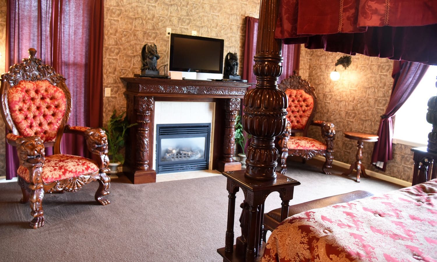 Lions Gate Manor