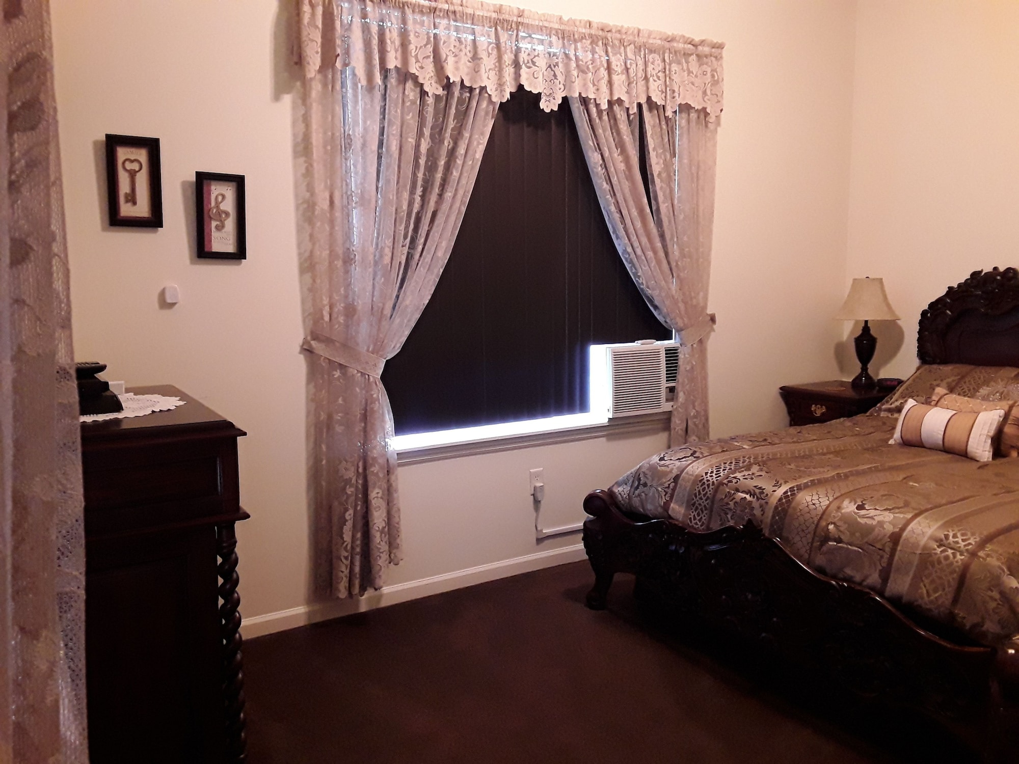 Lions Gate Manor