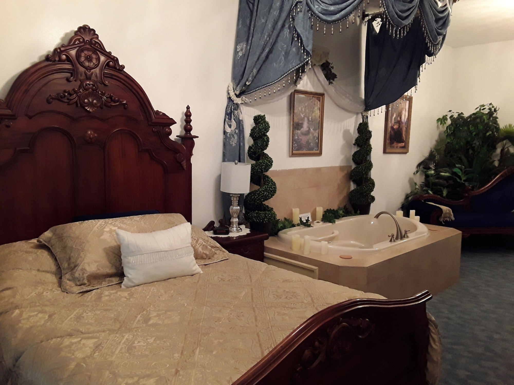 Lions Gate Manor