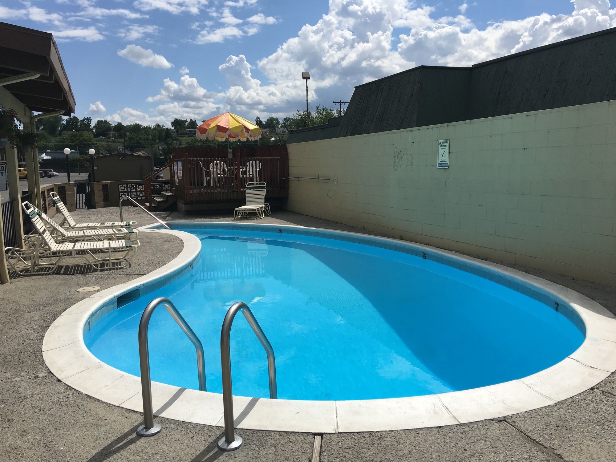 Cedars Inn Lewiston