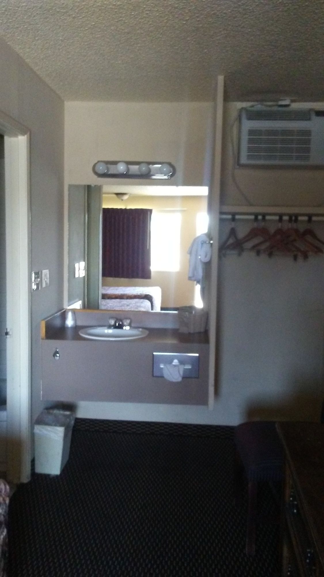 Cedars Inn Lewiston