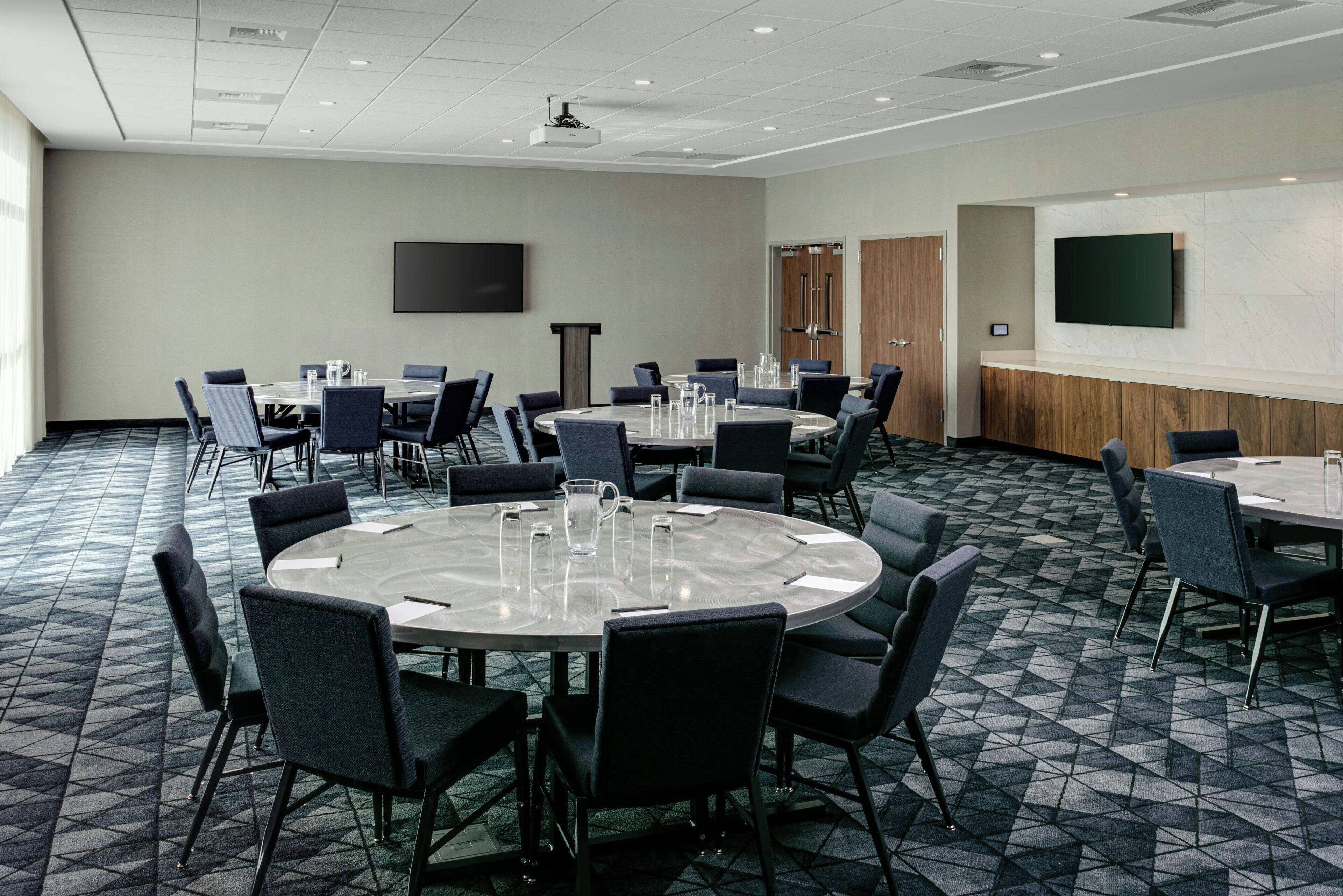 Courtyard By Marriott Lewiston