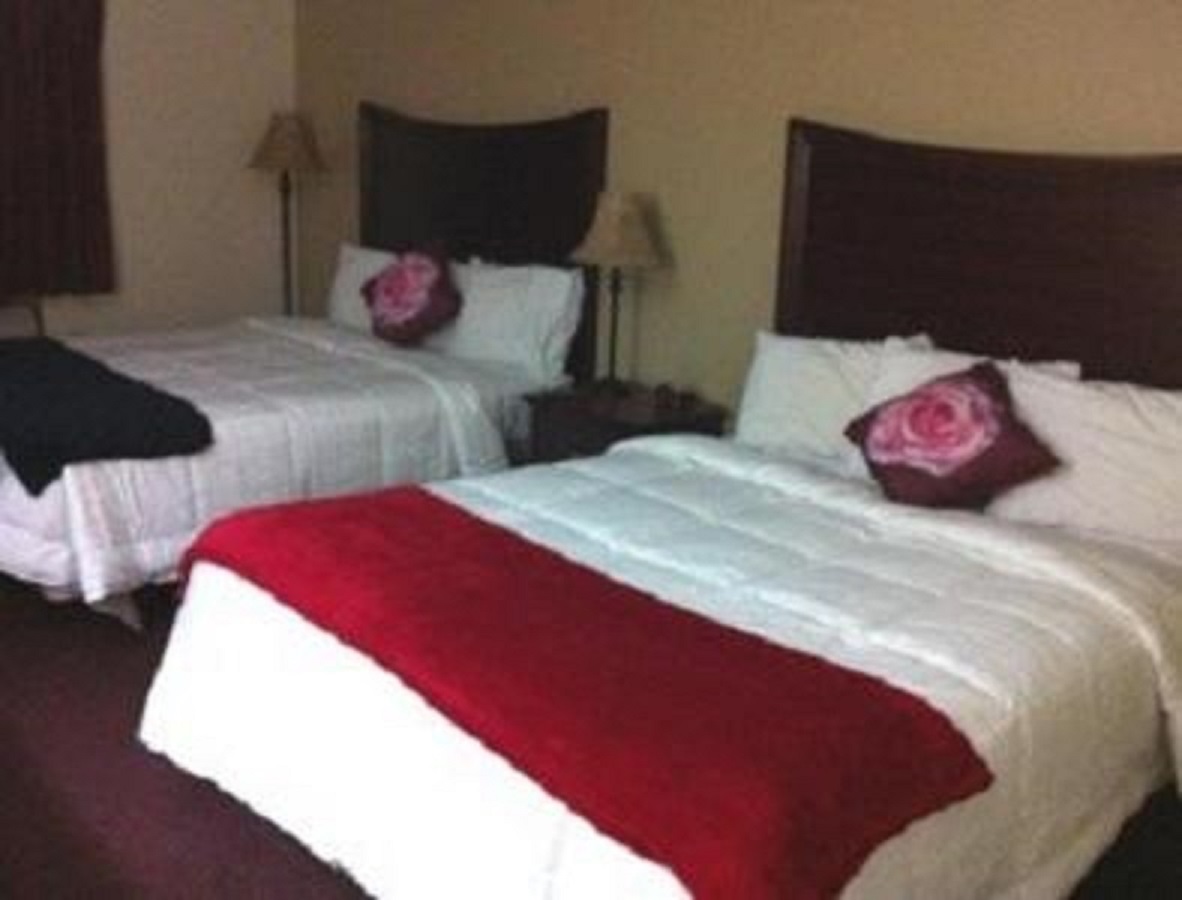 Super 8 by Wyndham Lewiston