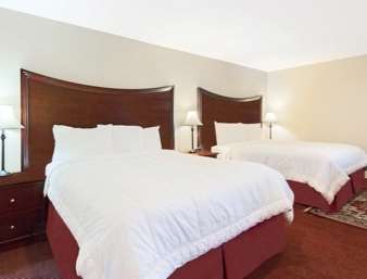 Super 8 by Wyndham Lewiston