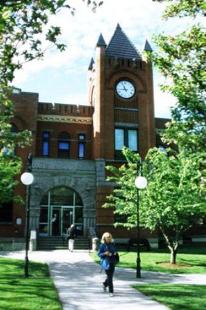 FairBridge Inn & Suites Lewiston