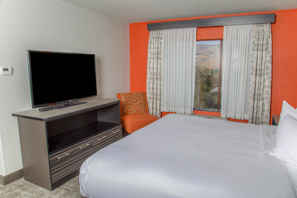 Hells Canyon Grand Hotel, Ascend Hotel Collection