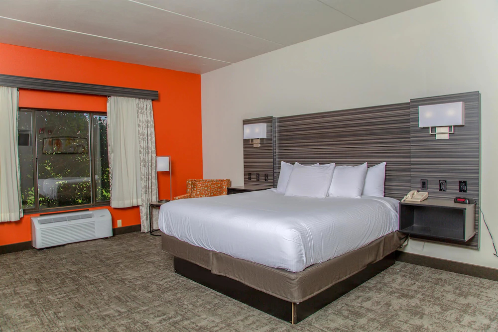 Hells Canyon Grand Hotel, Ascend Hotel Collection