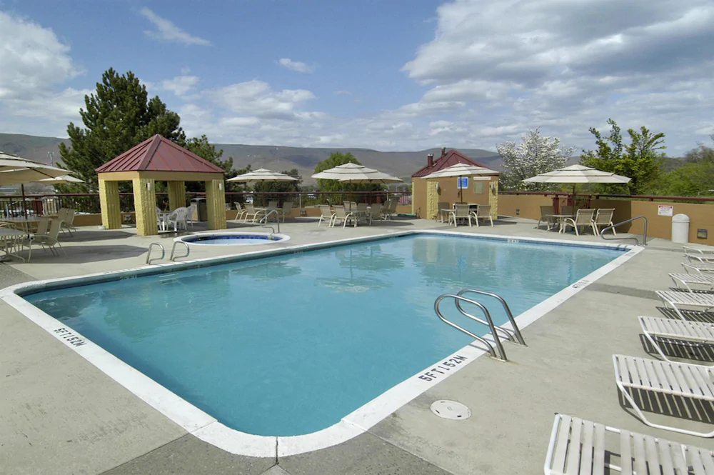 Hells Canyon Grand Hotel, Ascend Hotel Collection