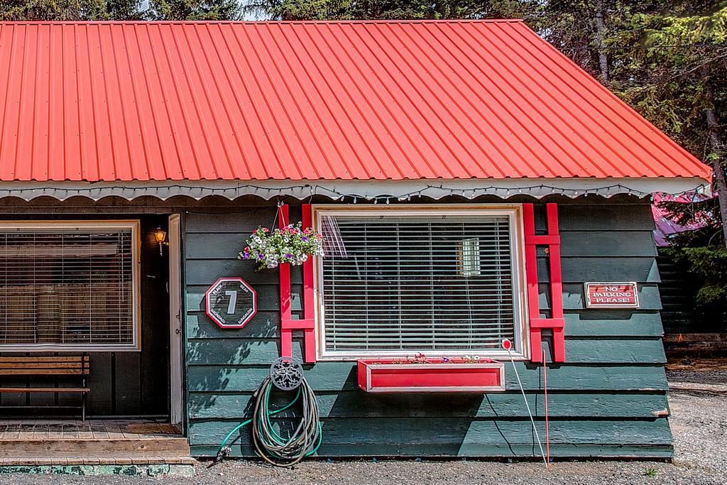 Brundage Bungalows