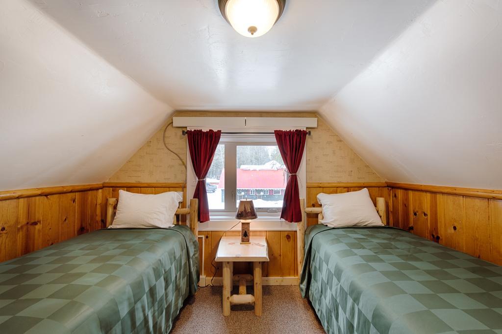 Brundage Bungalows