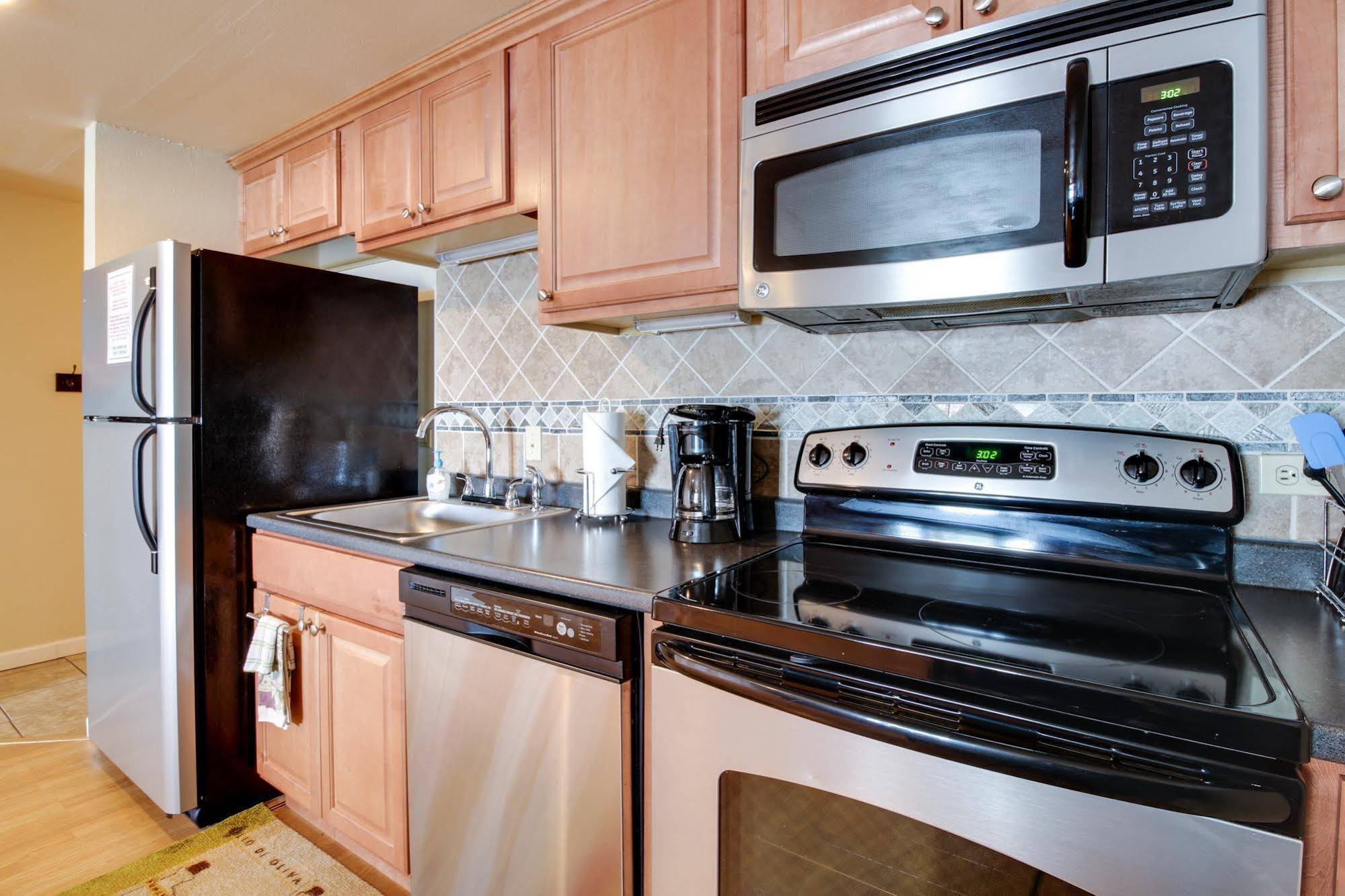 Timberlake Studio In The Sky