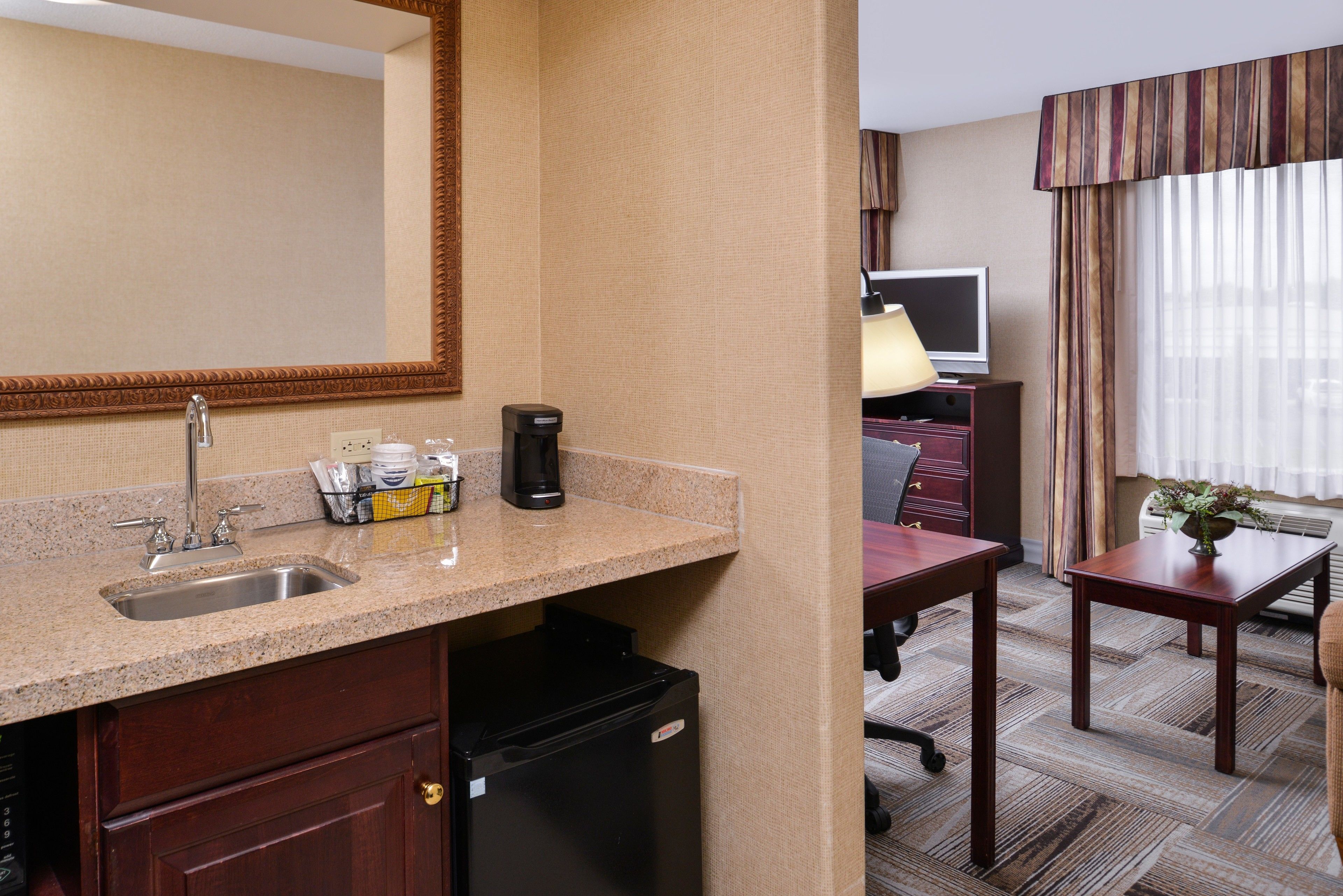 Hampton Inn & Suites Boise - Meridian