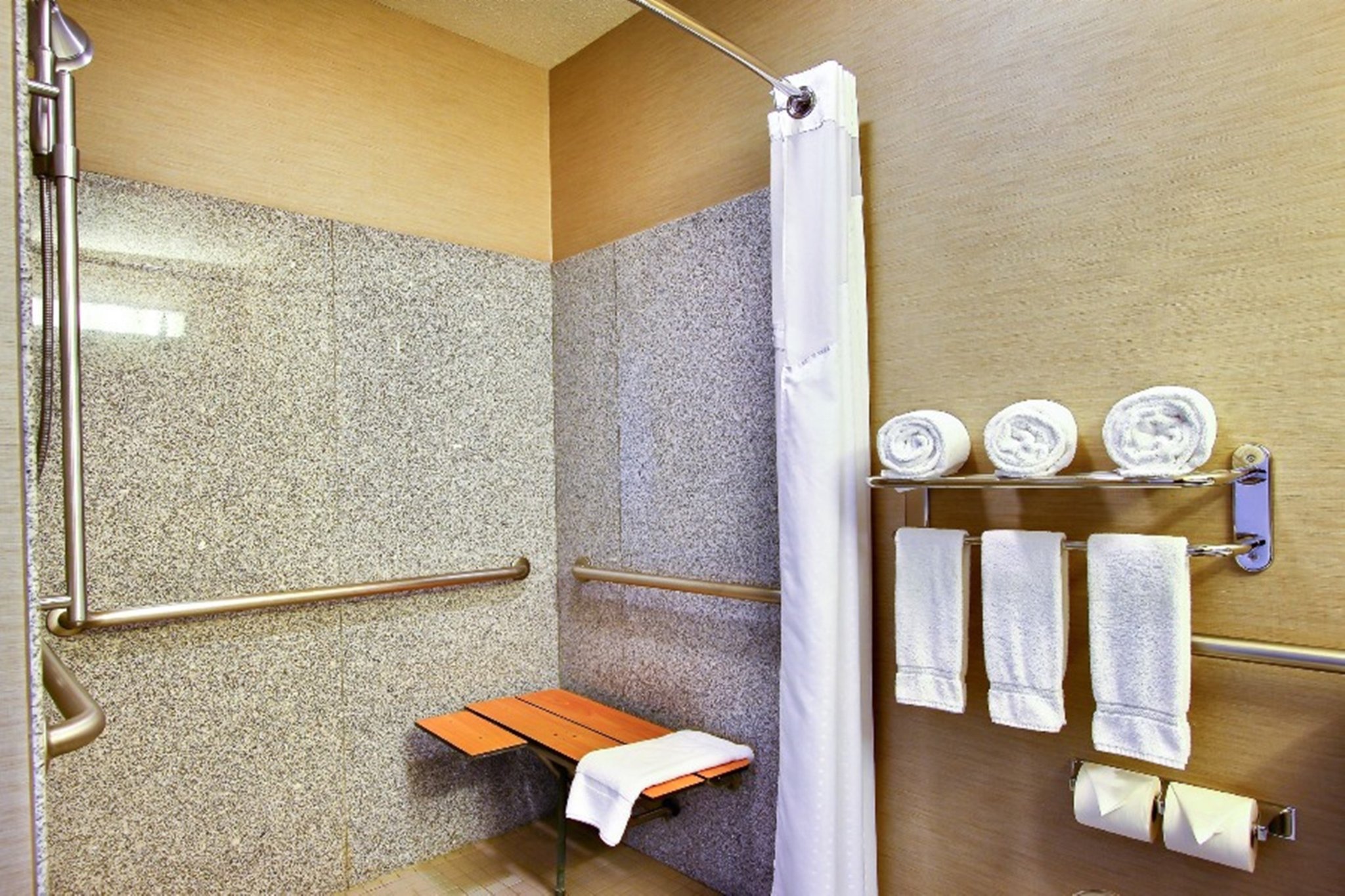 Comfort Suites Meridian