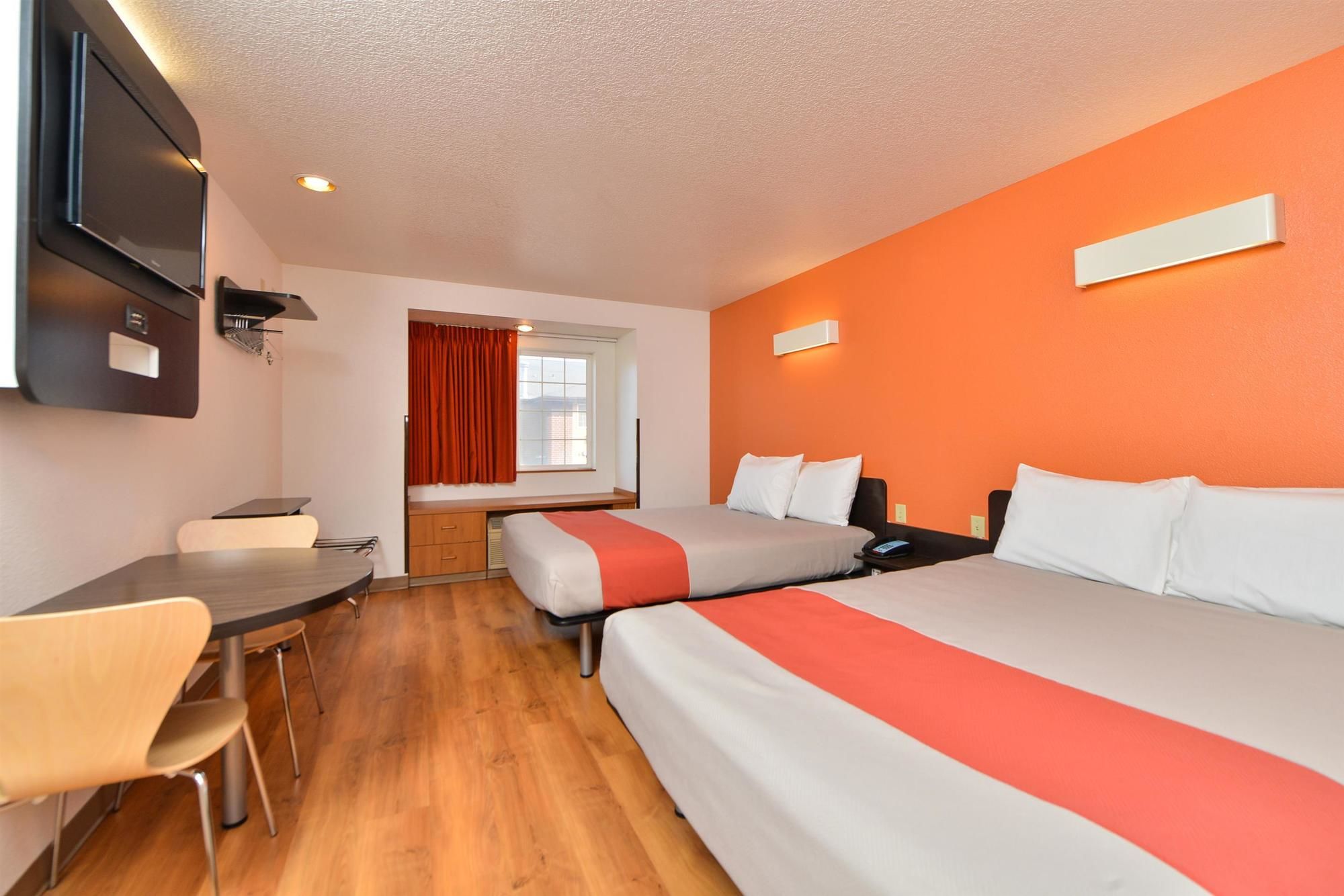 Motel 6 Meridian ID