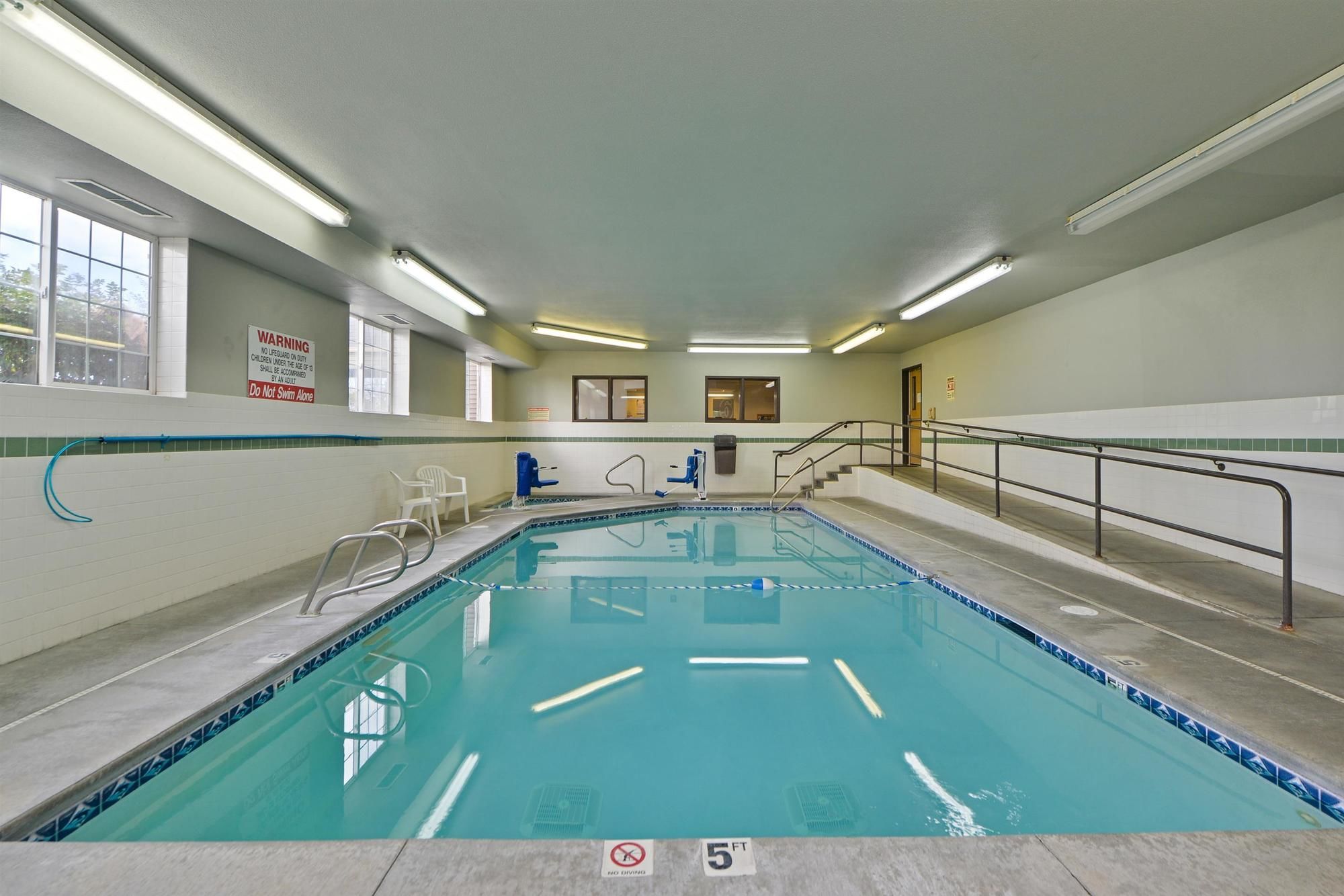 Motel 6 Meridian ID