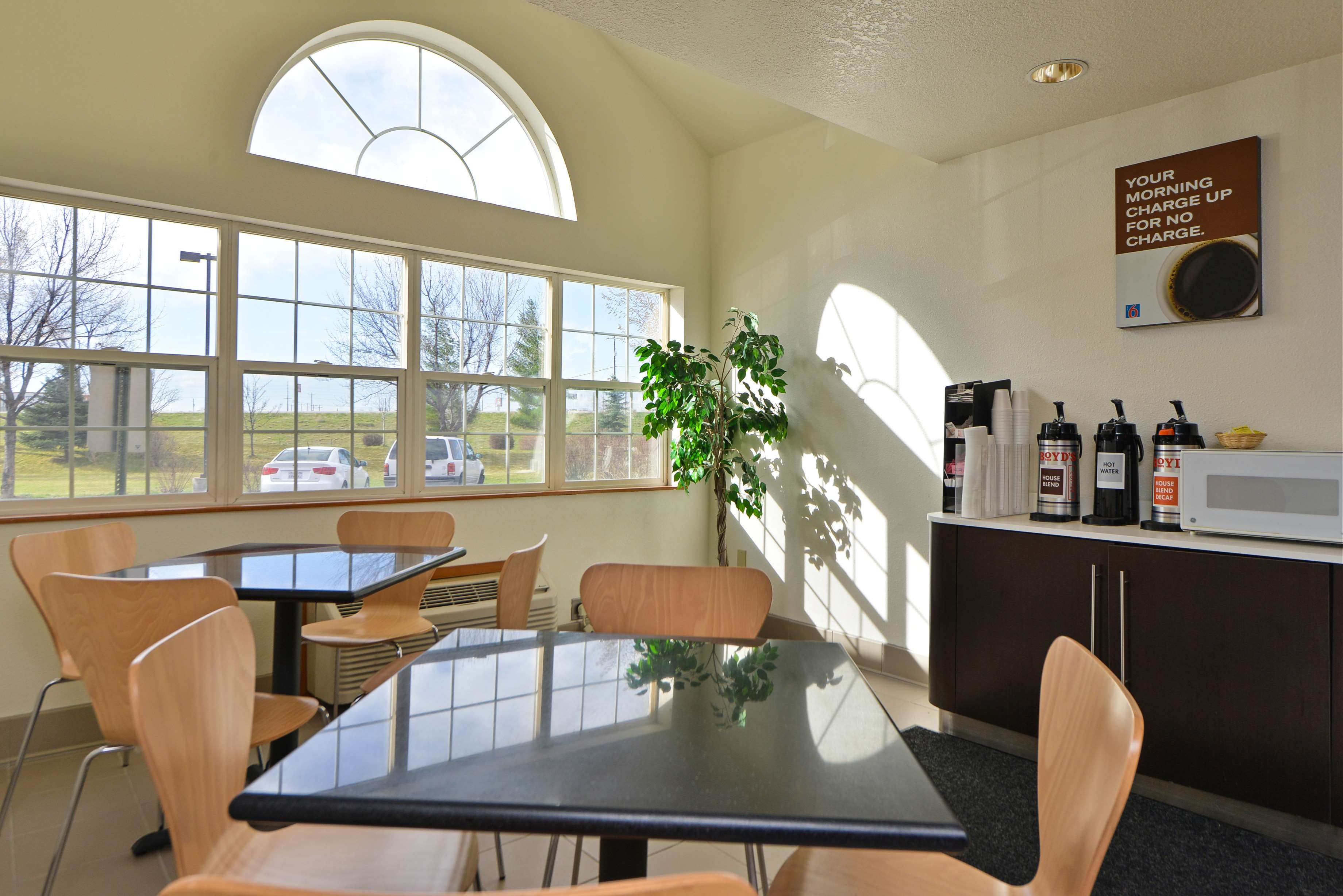 Motel 6 Meridian ID