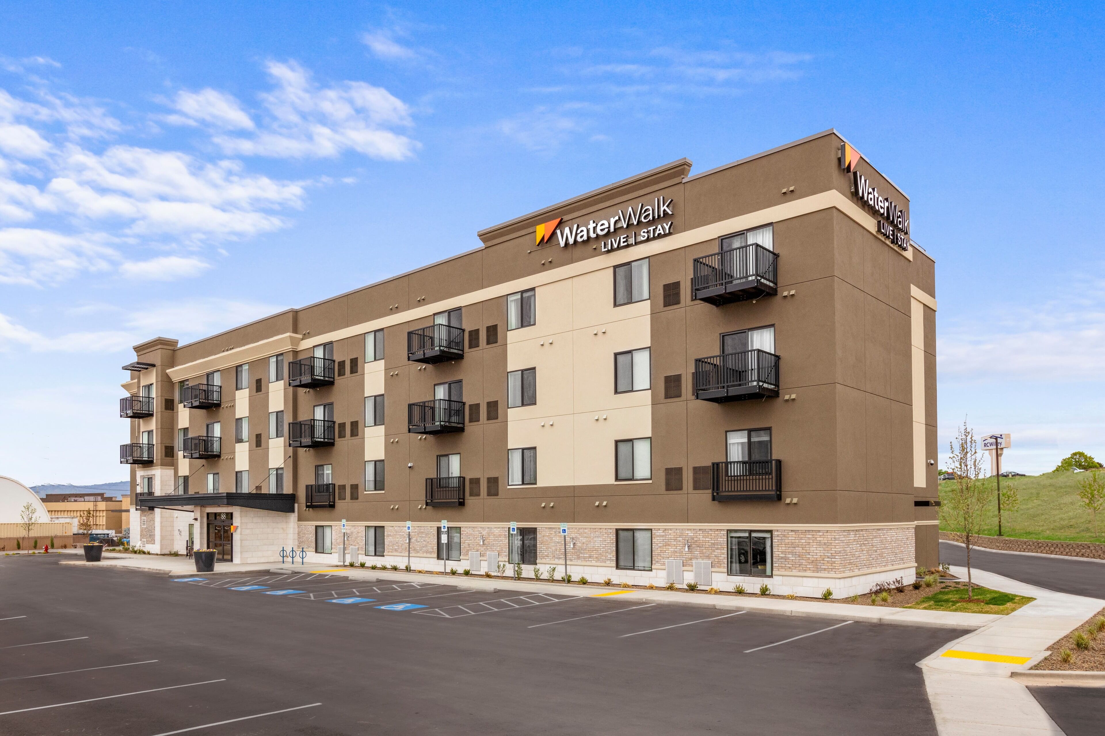 WaterWalk Extended Stay by Wyndham Boise - Meridian