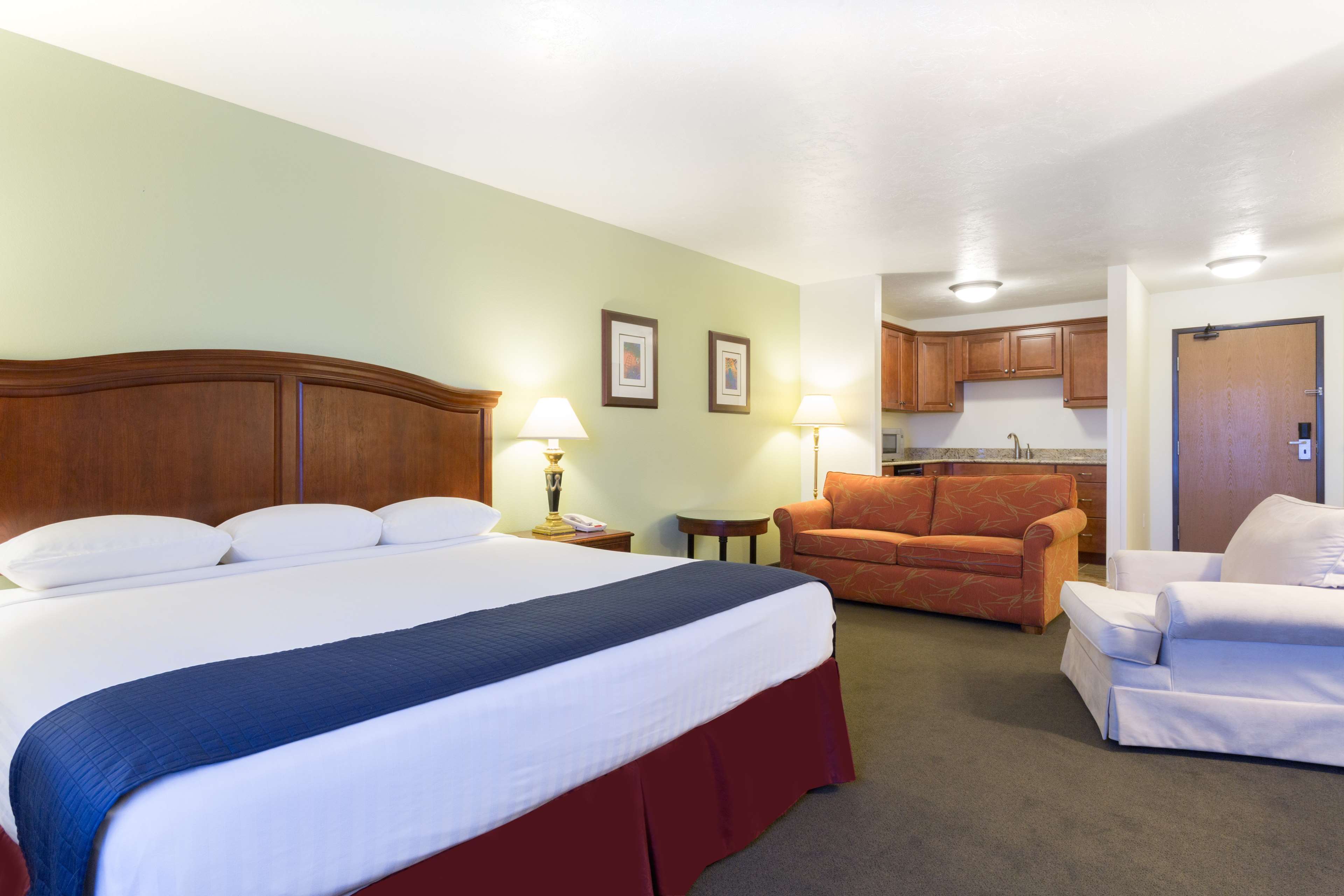 Super 8 by Wyndham Montpelier