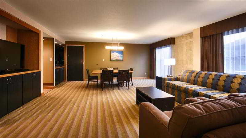 Best Western Plus University Inn