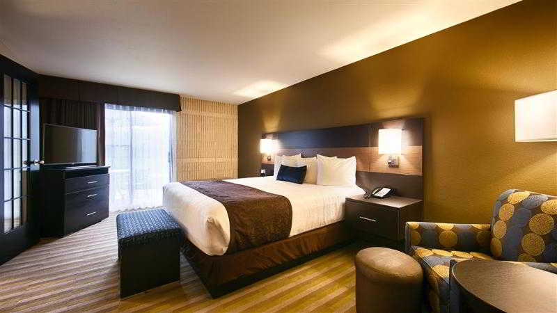 Best Western Plus University Inn