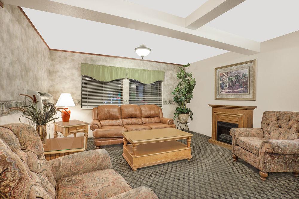FairBridge Inn & Suites - Moscow/Pullman