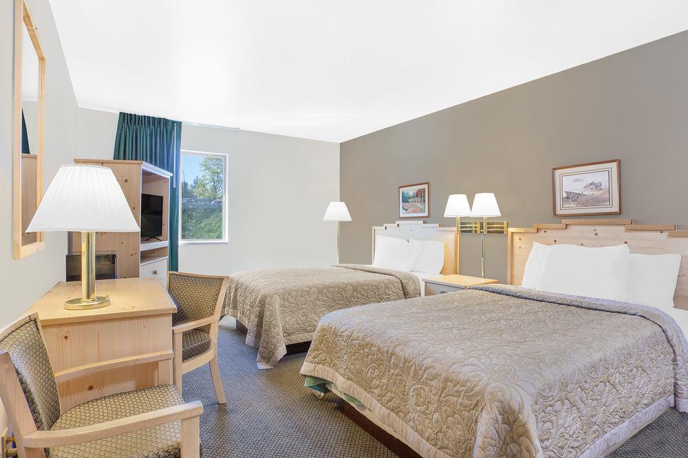 FairBridge Inn & Suites - Moscow/Pullman