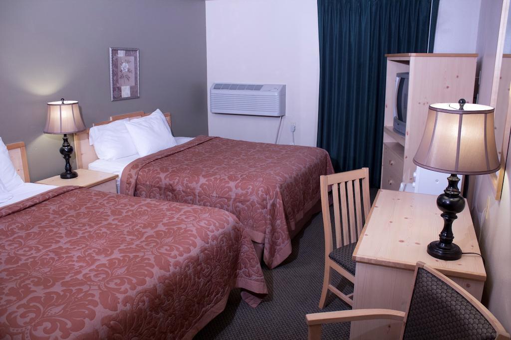 FairBridge Inn & Suites - Moscow/Pullman