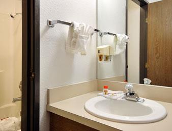 FairBridge Inn & Suites - Moscow/Pullman