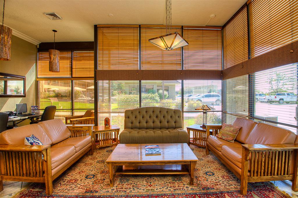 Best Western Foothills Inn